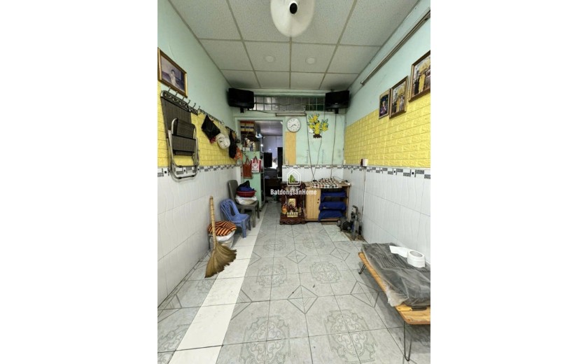 Giảm mạnh 1 tỷ! Nhà Vuông 2 tầng 34m2 sát Lan Anh– CMT8 Q3